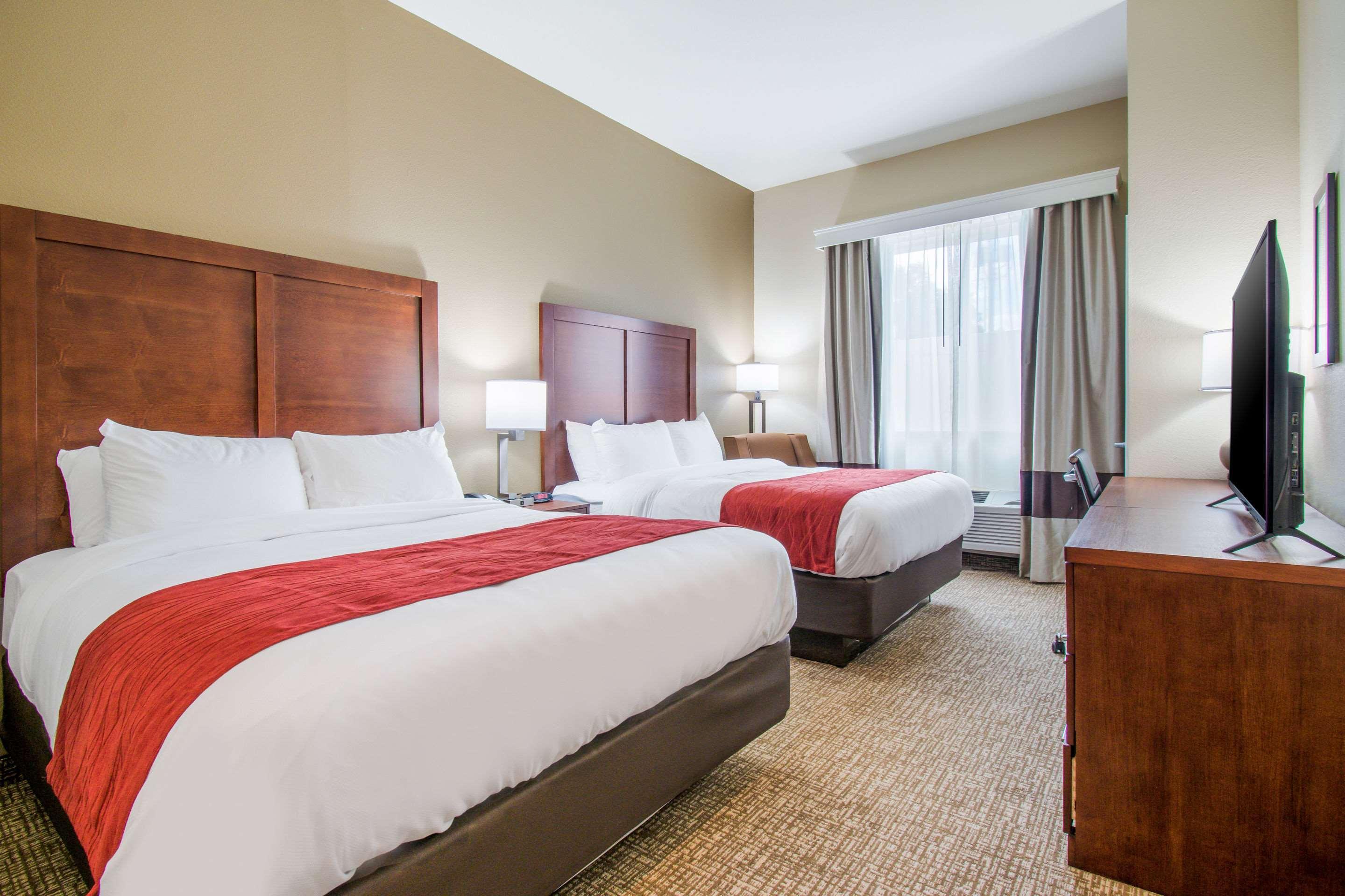 Comfort Inn & Suites Harrisburg - Hershey West Екстер'єр фото